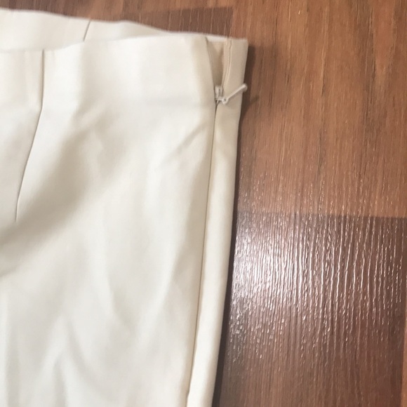 Nic+Zoe ivory stretchy cropped pants 10 - Picture 3 of 10